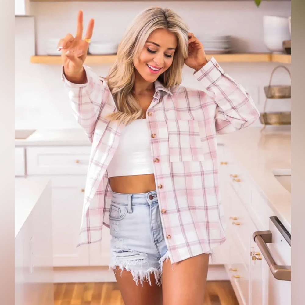 Pink Lily Pink Undeniable Dream Plaid
Button Up Shirt